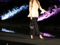 Breuninger-fashion-catwalk-2021 2746